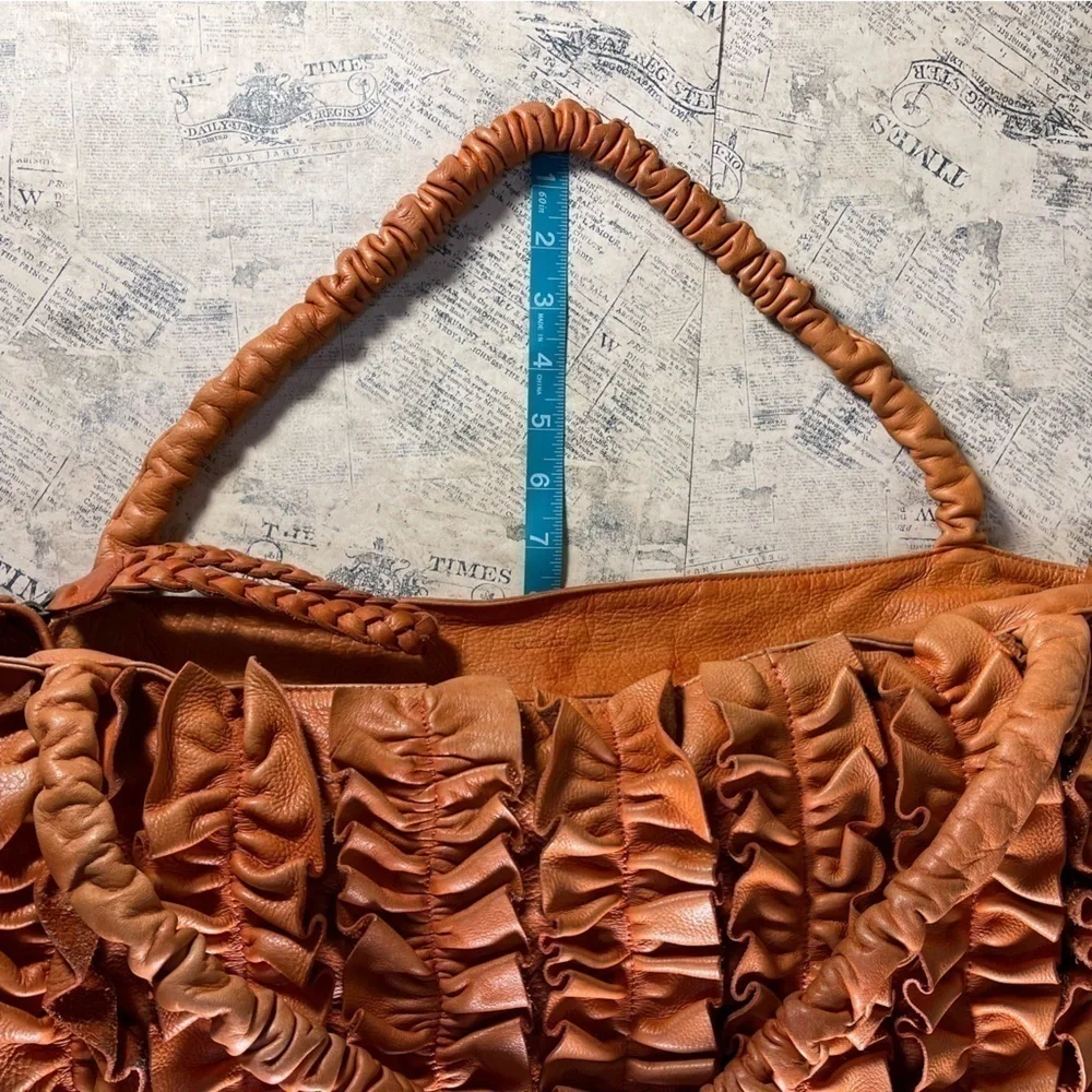 Caterina Lucchi Made in Italy Orange Calf Leather Ruffle Shoulder Tote Designer